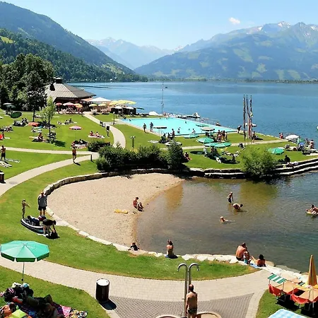 Apartment Luxurious Apartment In Zell Am See Near Ski Area *