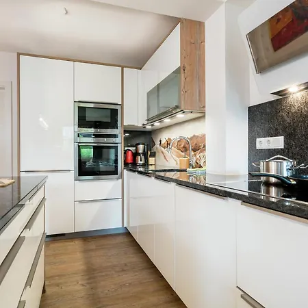 Luxurious In Near Ski Area *